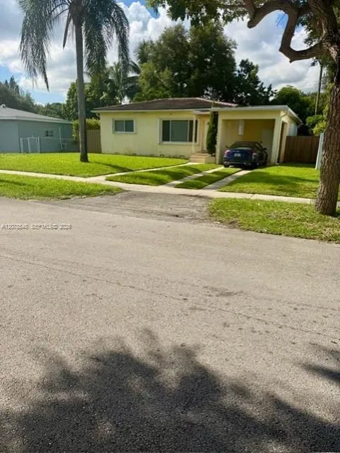 270 NE 169th St