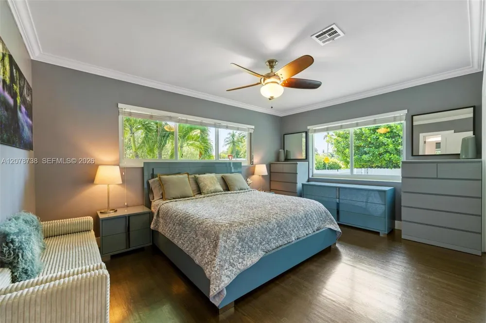 6140 SW 65th Ave South Miami, FL 33143