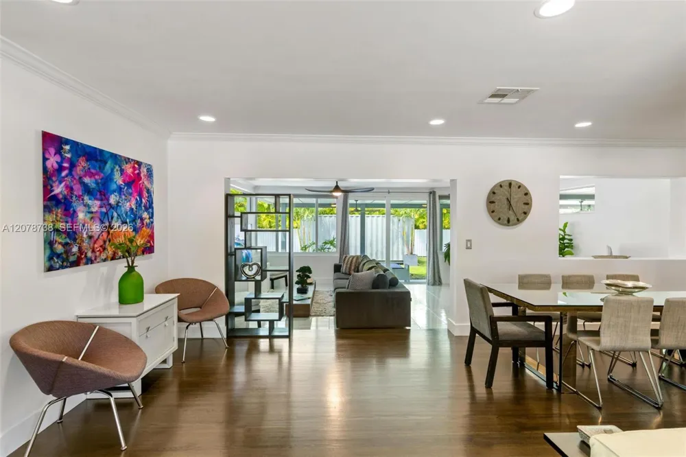 6140 SW 65th Ave South Miami, FL 33143