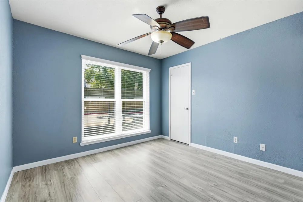 18800 Egret Bay Boulevard #1007 Webster, TX 77058
