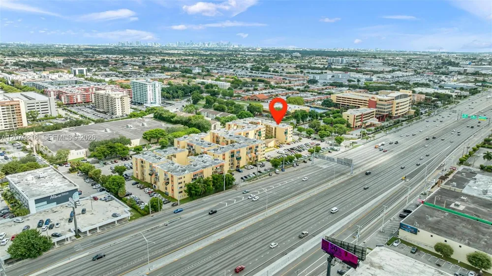 1975 W 44th Pl #A302 Hialeah, FL 33012