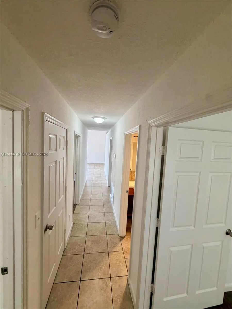 408 NW 12th St #0 Florida City, FL 33034