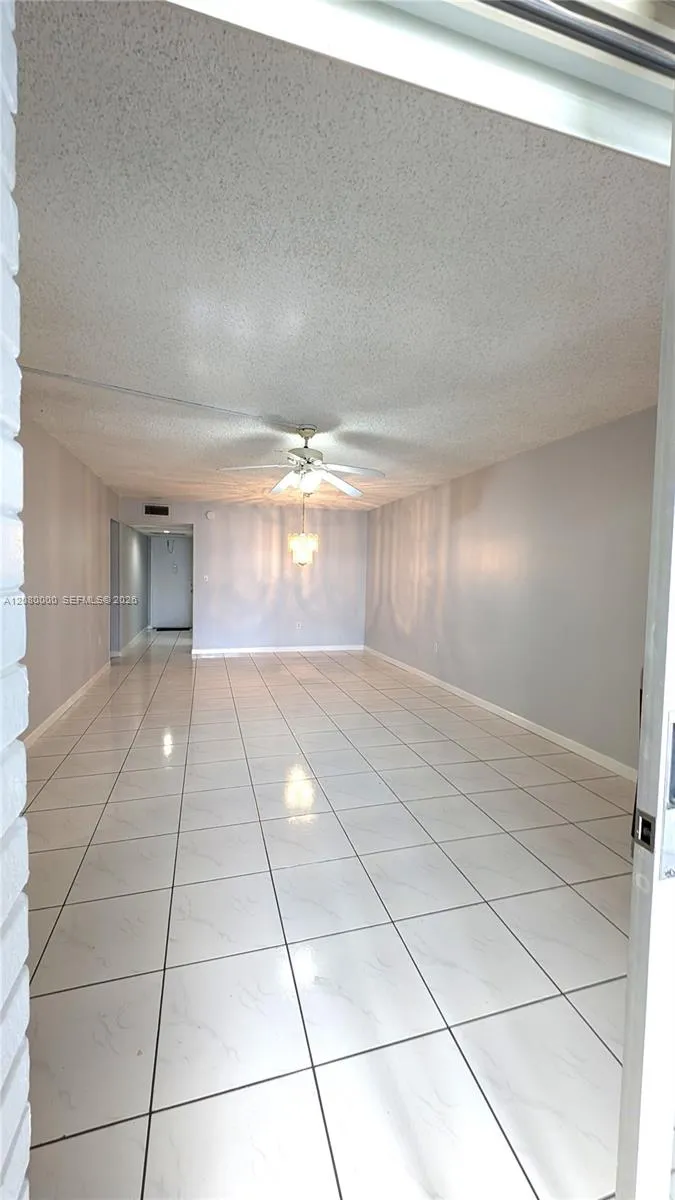 19051 NE 2nd Ave #1507 Miami, FL 33179