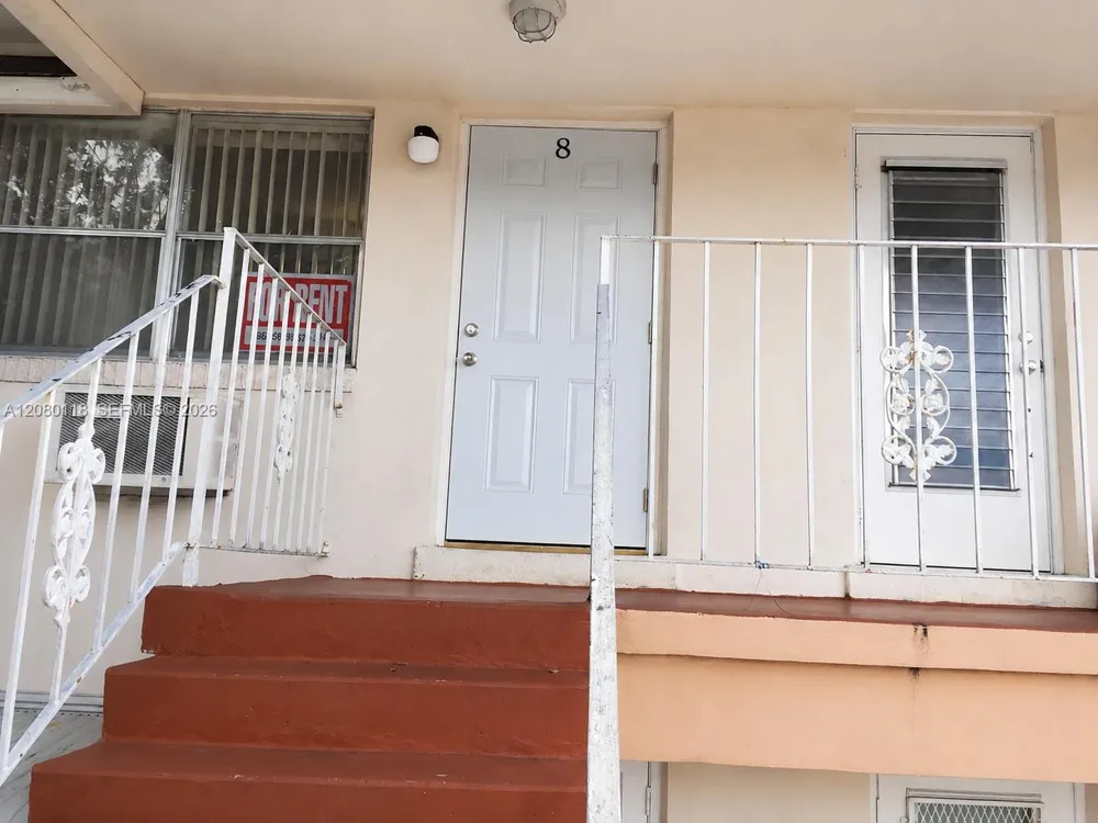1816 Mckinley St #8 Hollywood, FL 33020