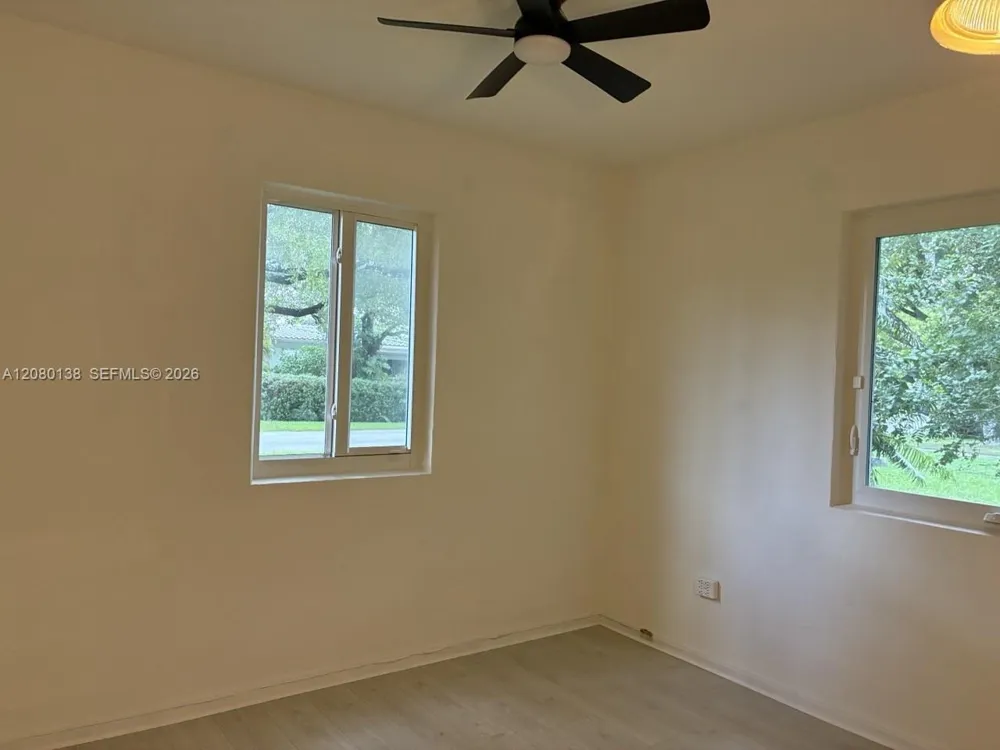 601 Oriole Ave Miami Springs, FL 33166