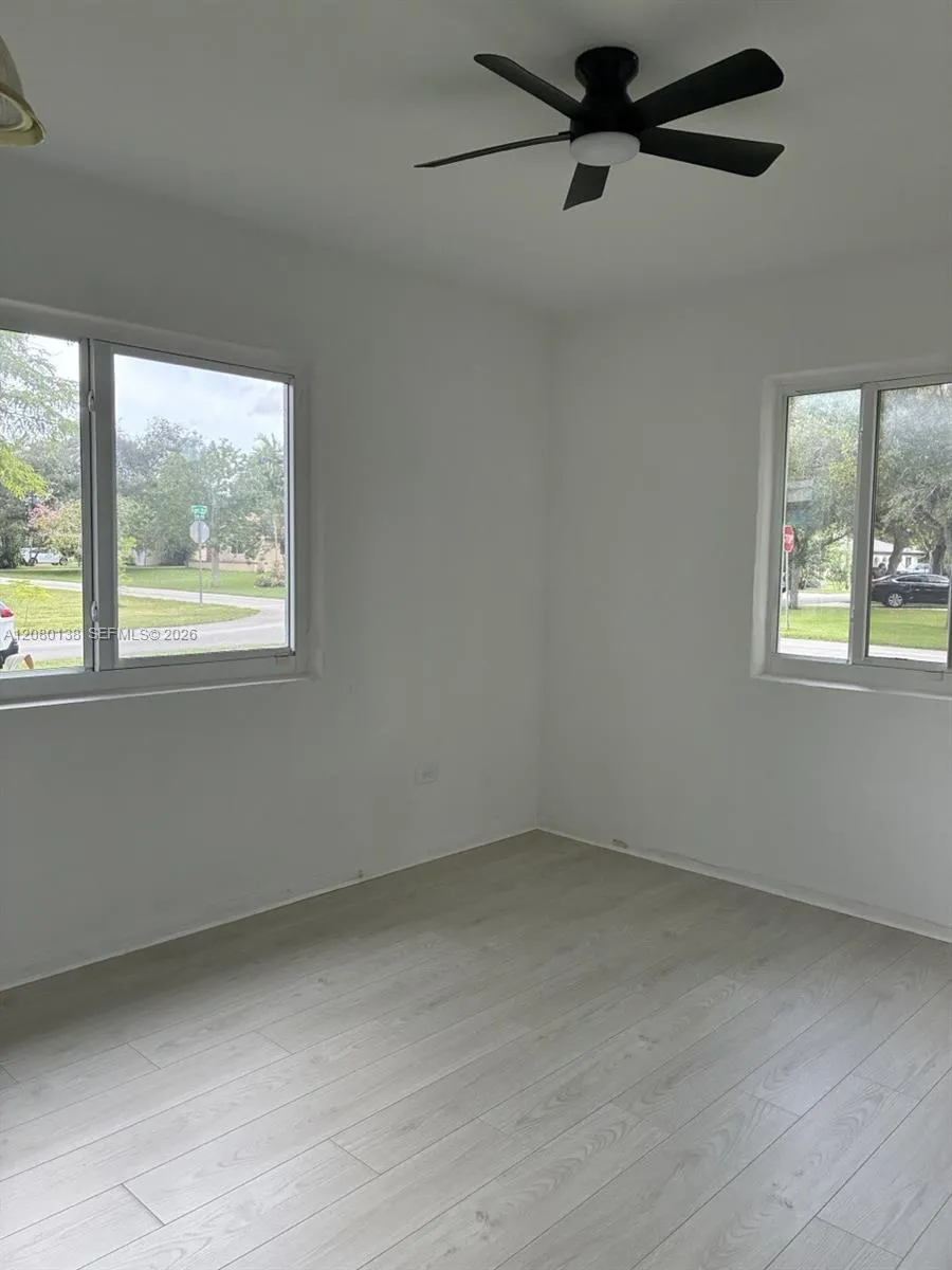 601 Oriole Ave Miami Springs, FL 33166