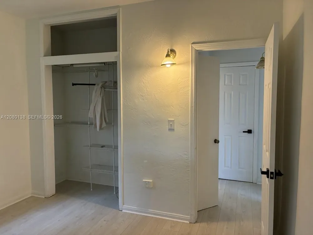 601 Oriole Ave Miami Springs, FL 33166