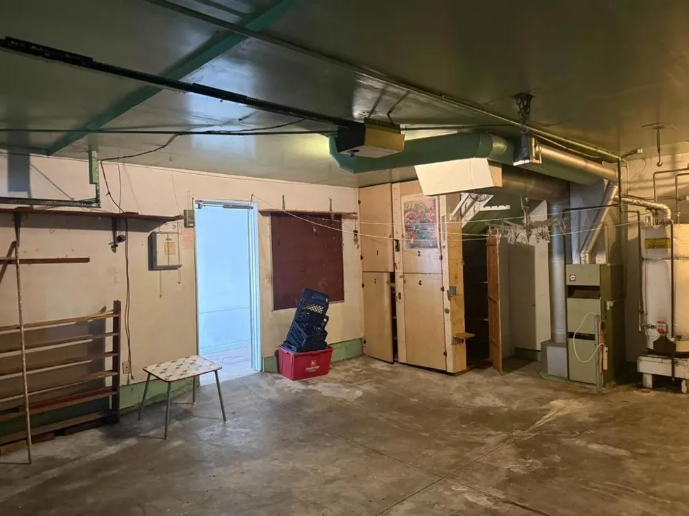 60 E Moltke Daly City, CA 94014