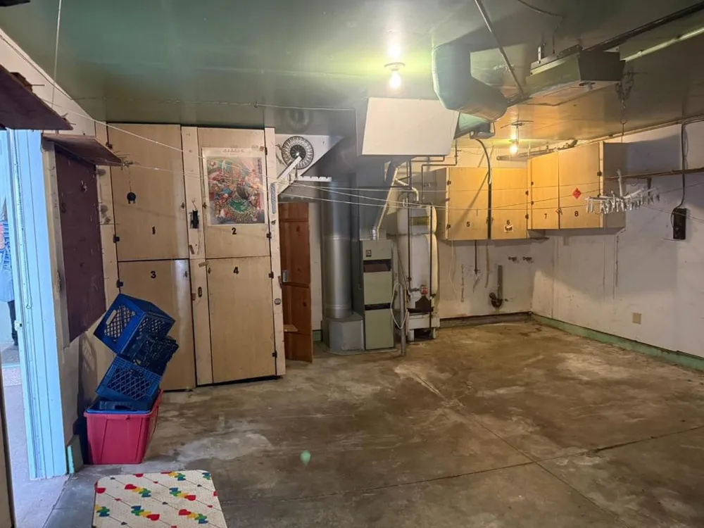 60 E Moltke Daly City, CA 94014