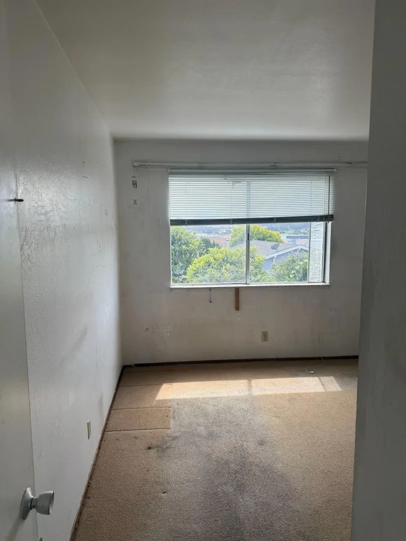 60 E Moltke Daly City, CA 94014