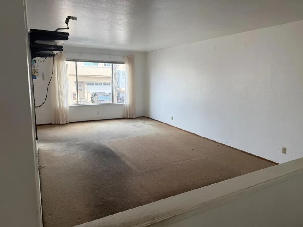 60 E Moltke Daly City, CA 94014