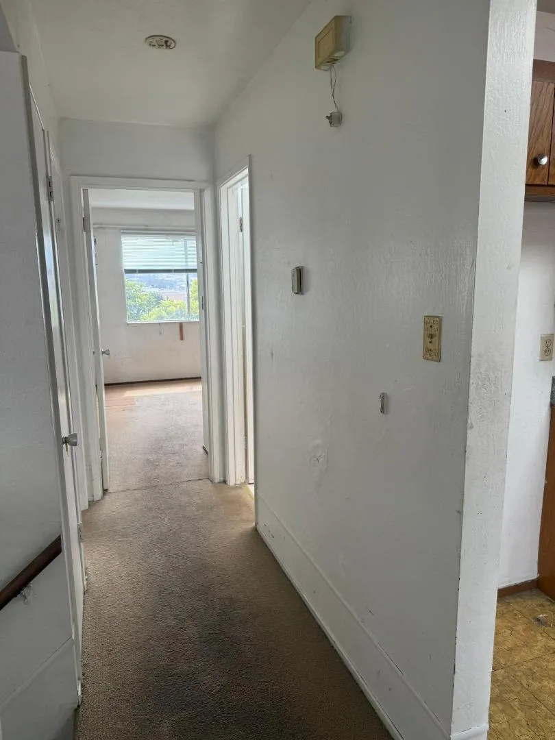 60 E Moltke Daly City, CA 94014