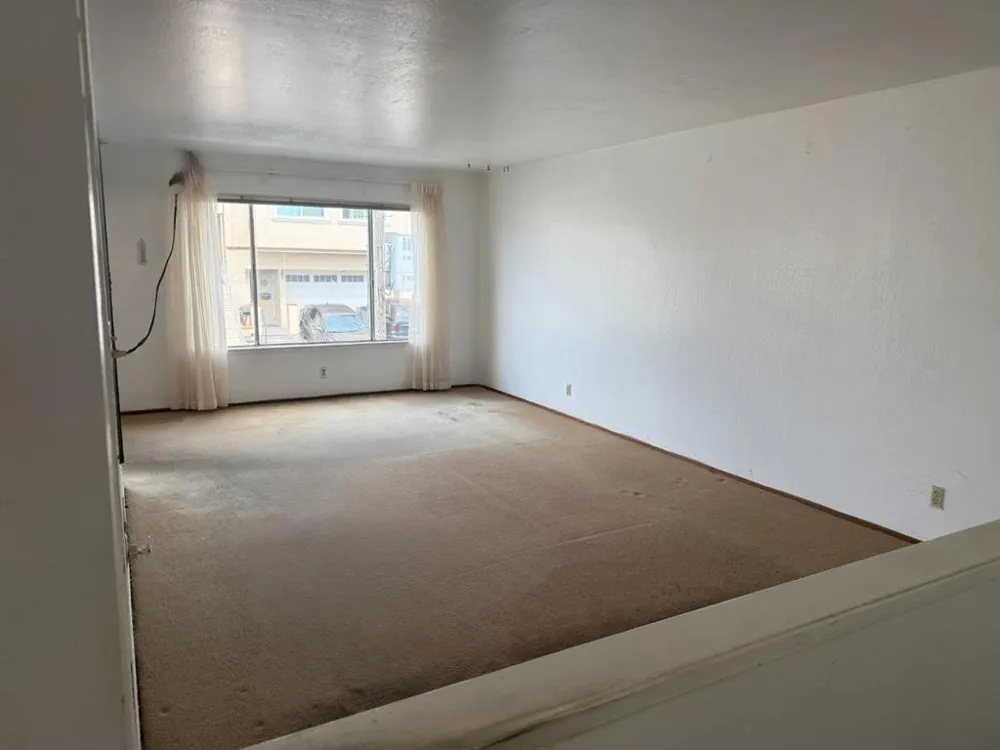 60 E Moltke Daly City, CA 94014