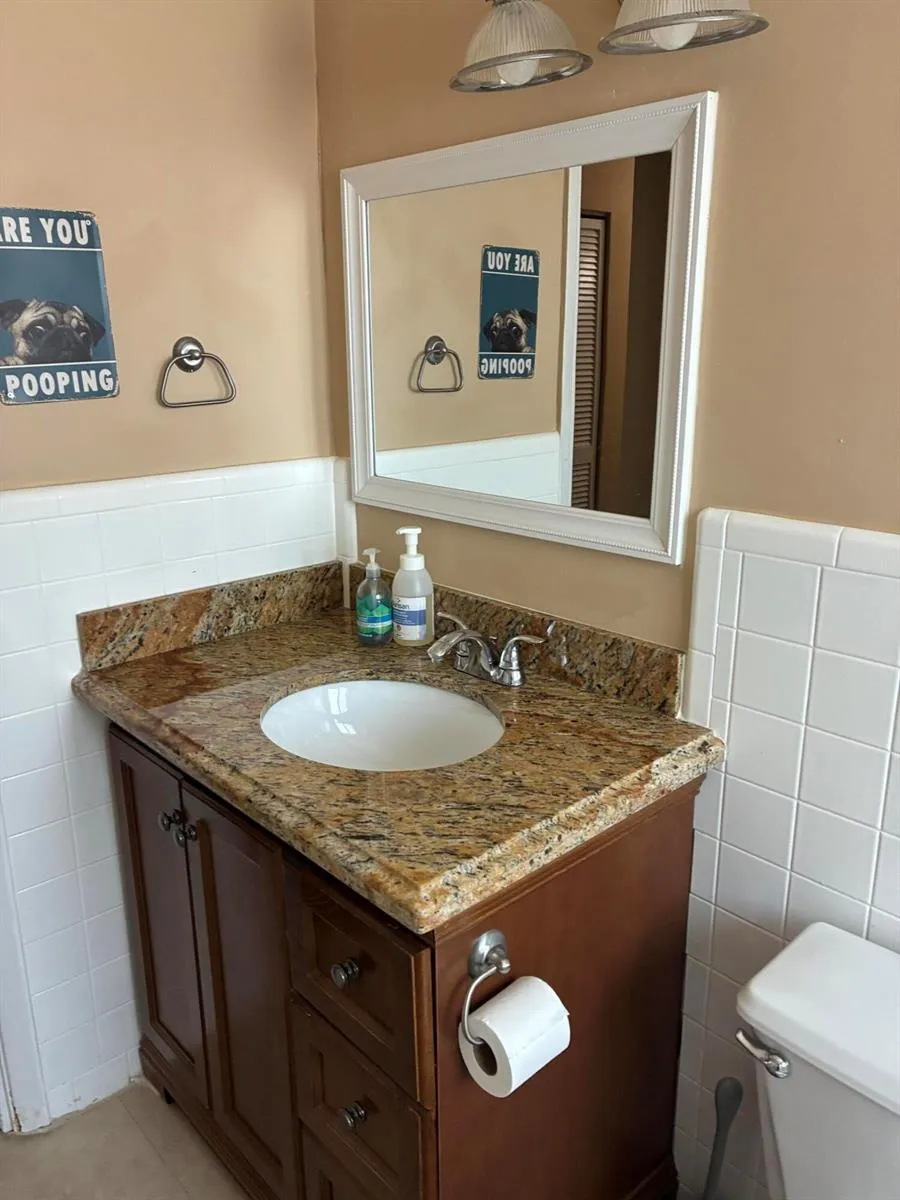 813 SE 10th Terrace Terrace Deerfield Beach, FL 33441