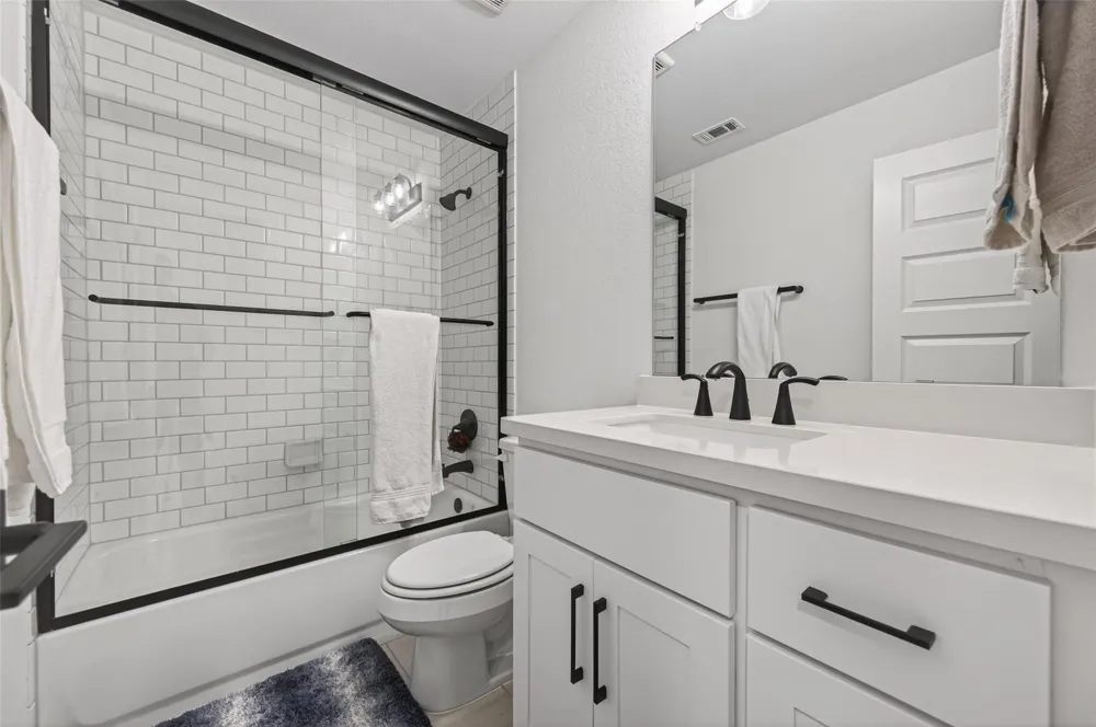 9011 Delta Place Court Missouri City, TX 77459