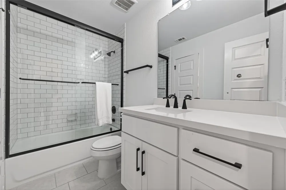 9011 Delta Place Court Missouri City, TX 77459