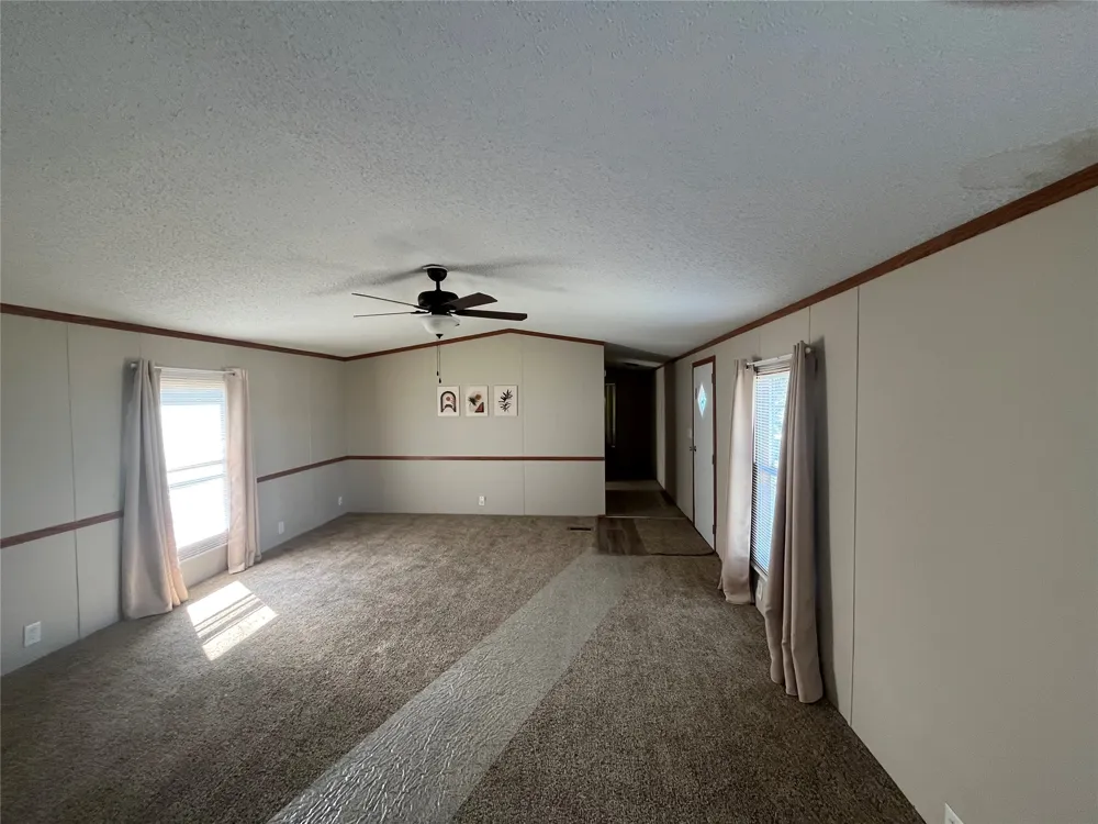 428628 E 1133 ROAD Porum, OK 74455
