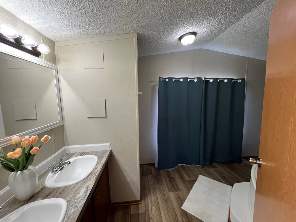 428628 E 1133 ROAD Porum, OK 74455
