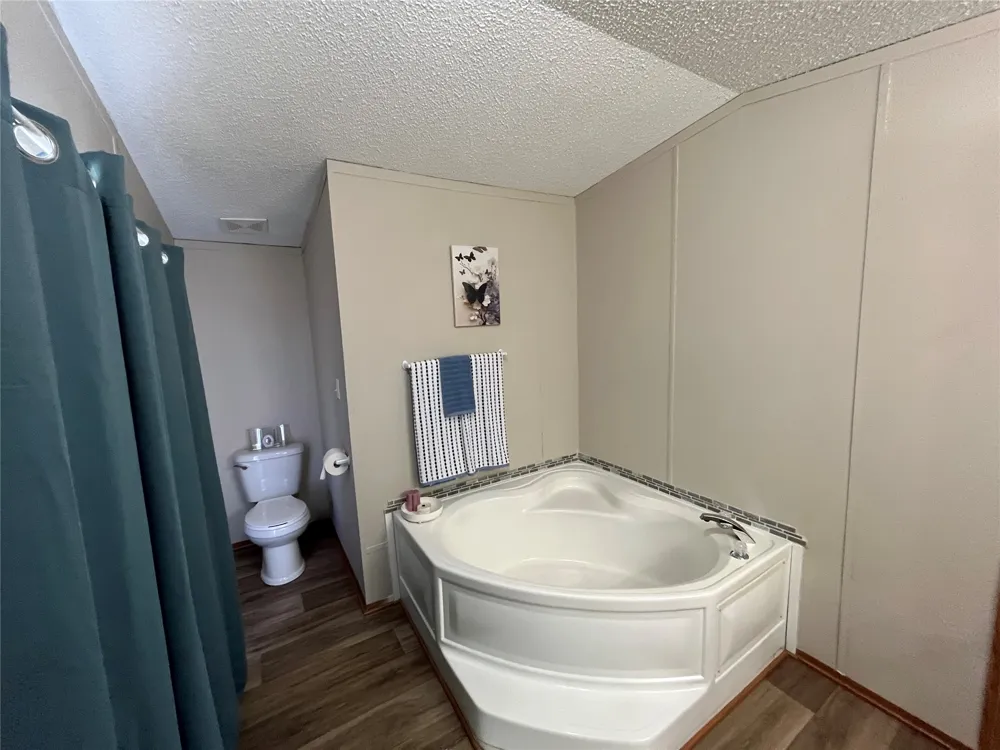 428628 E 1133 ROAD Porum, OK 74455