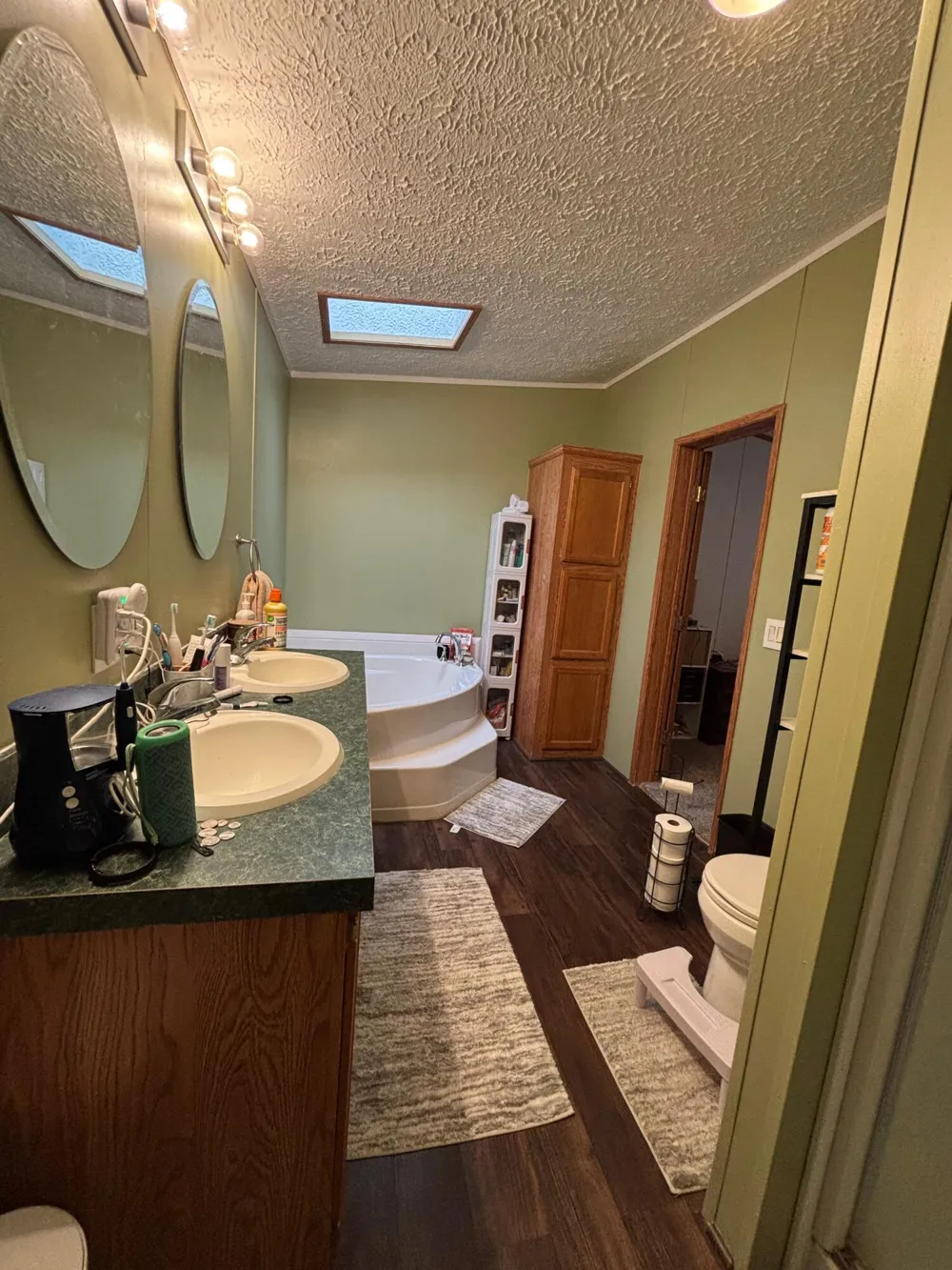 2905 E Jackson Road Crystal Township, MI 49459