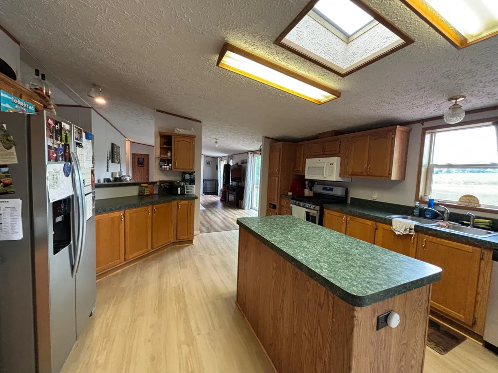 2905 E Jackson Road Crystal Township, MI 49459