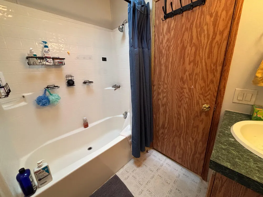 2905 E Jackson Road Crystal Township, MI 49459