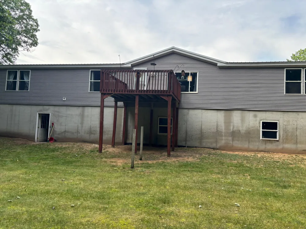 2905 E Jackson Road Crystal Township, MI 49459