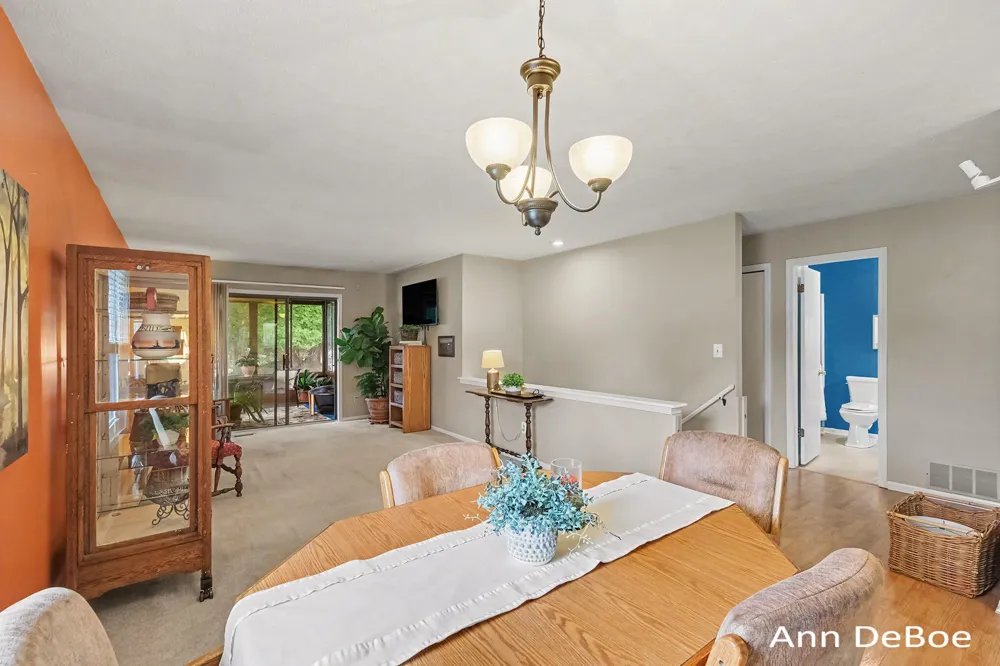 3250 Oxford Drive SE Kentwood City, MI 49512