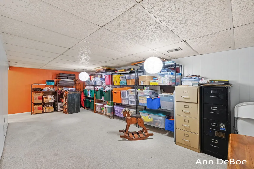 3250 Oxford Drive SE Kentwood City, MI 49512