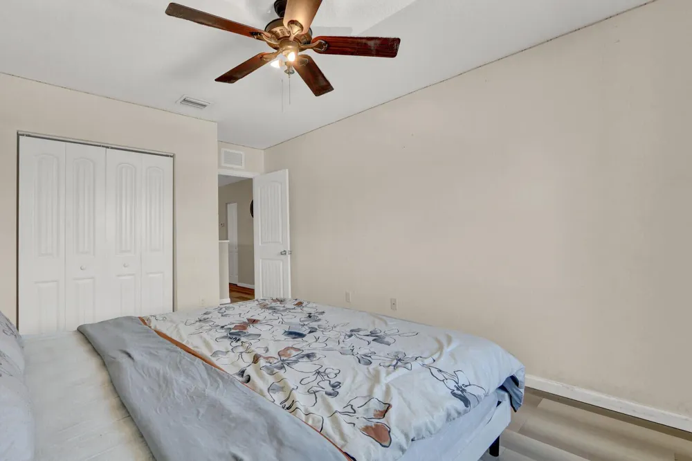 4701 Foxtail Palm Court 