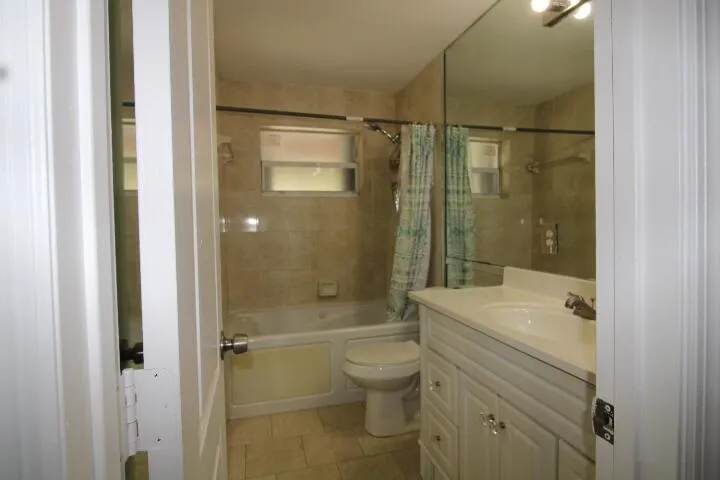 1412 W 6TH STREET Riviera Beach, FL 33404