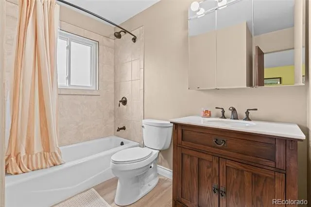 9424 W 75th Way Arvada, CO 80005
