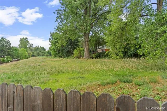 9424 W 75th Way Arvada, CO 80005