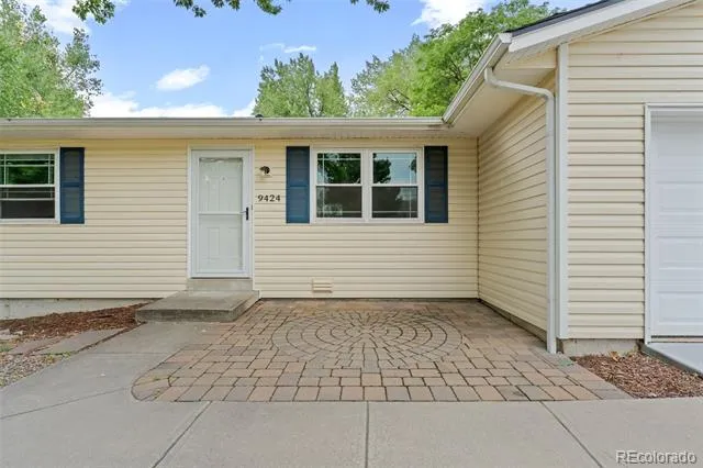 9424 W 75th Way Arvada, CO 80005