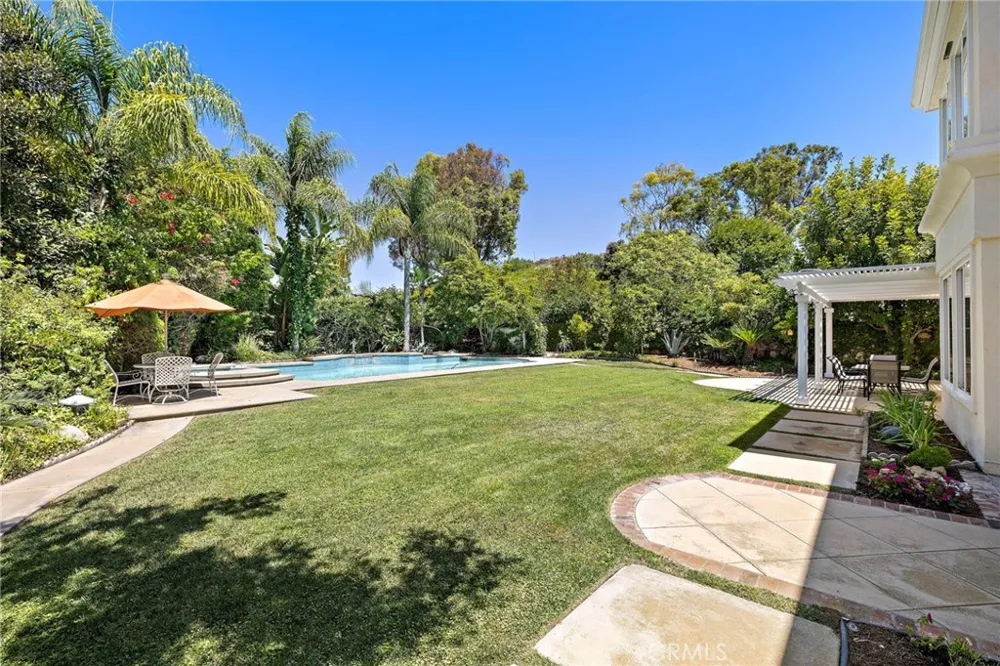 17 Brigadier Irvine, CA 92603