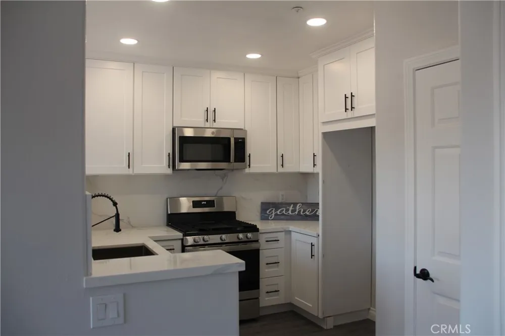 3326 W Orange #106 Anaheim, CA 92804