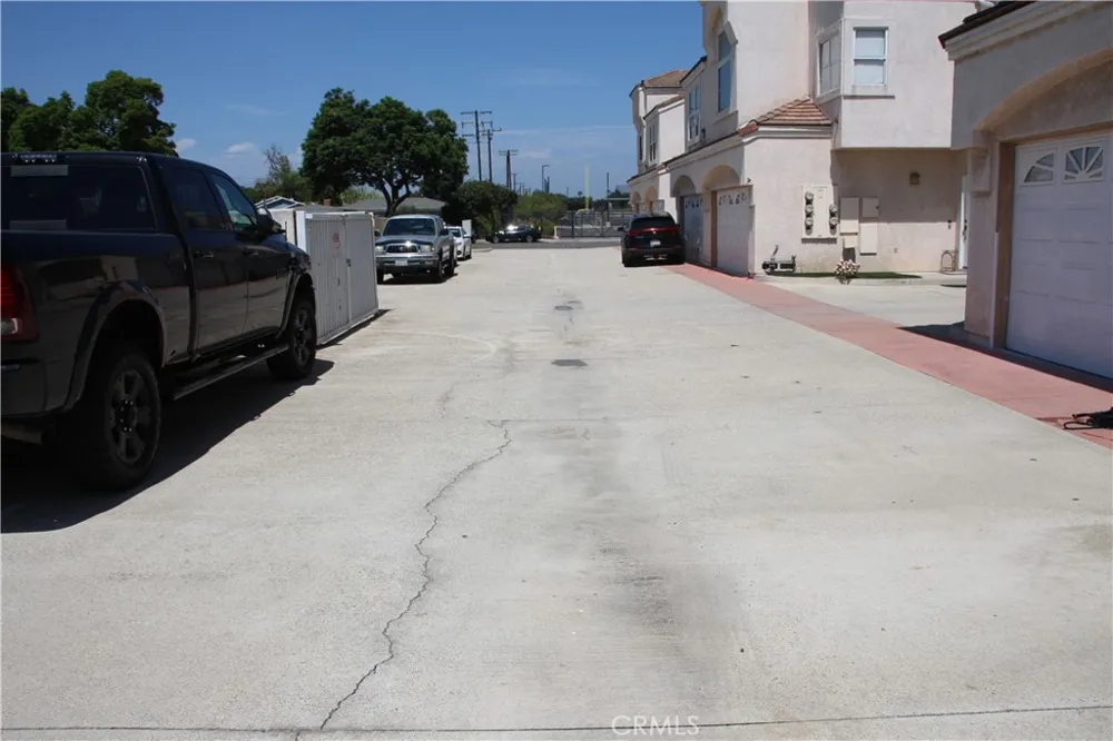 3326 W Orange #106 Anaheim, CA 92804