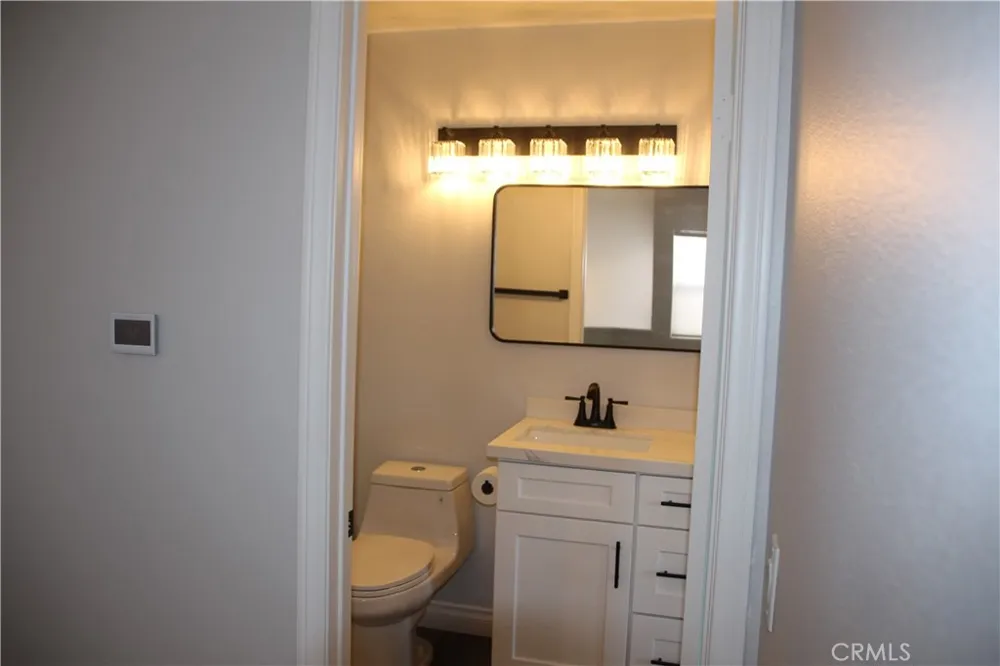 3326 W Orange #106 Anaheim, CA 92804
