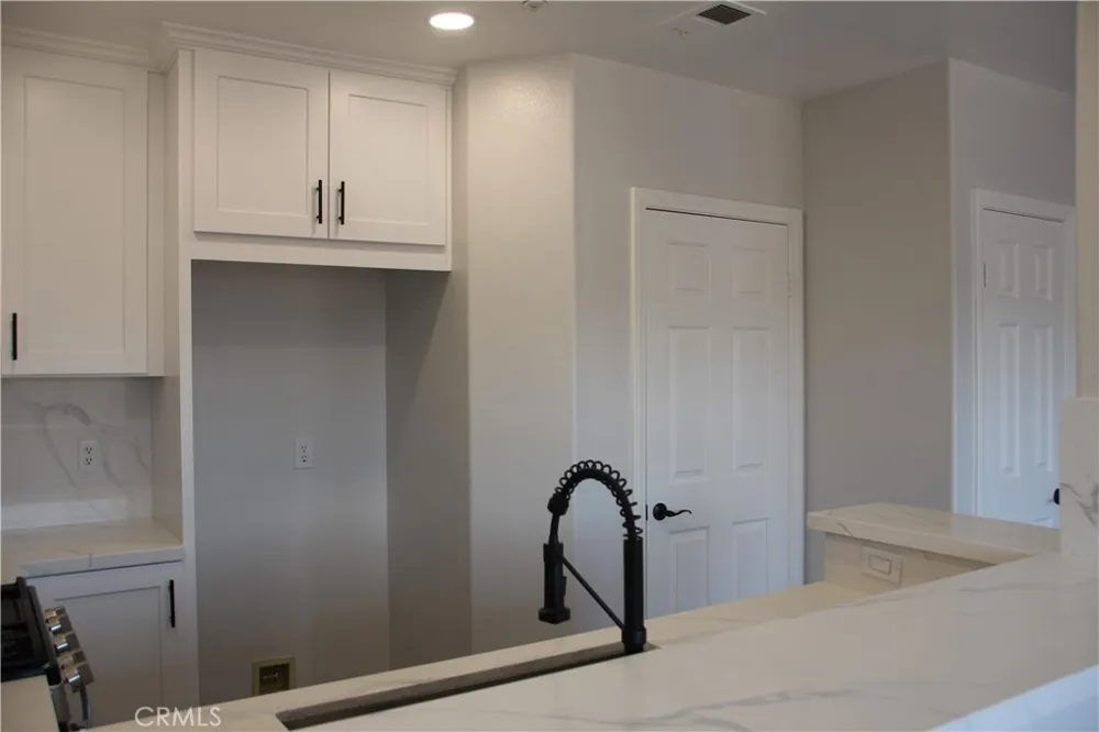 3326 W Orange #106 Anaheim, CA 92804