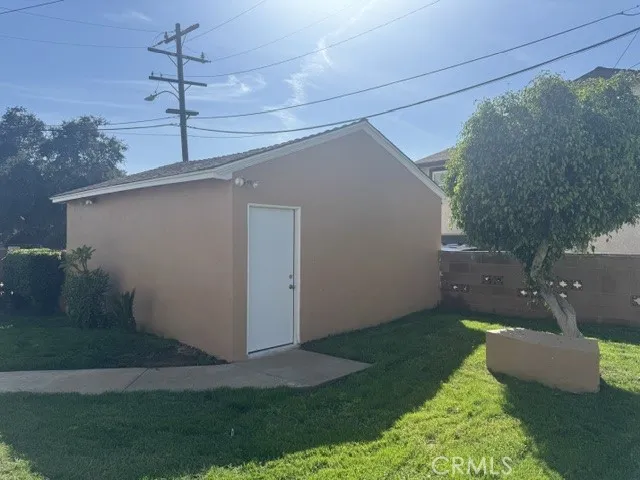 1057 S 5th Street Montebello, CA 90640