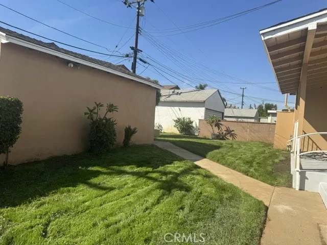 1057 S 5th Street Montebello, CA 90640