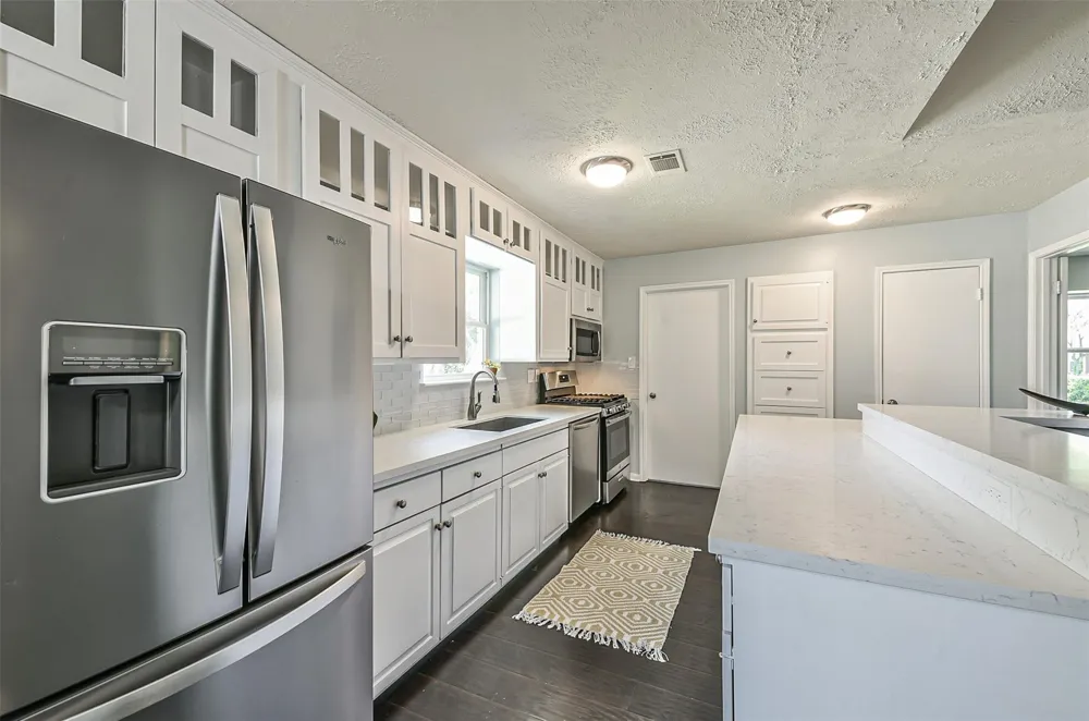 863 Seamaster Drive Houston, TX 77062