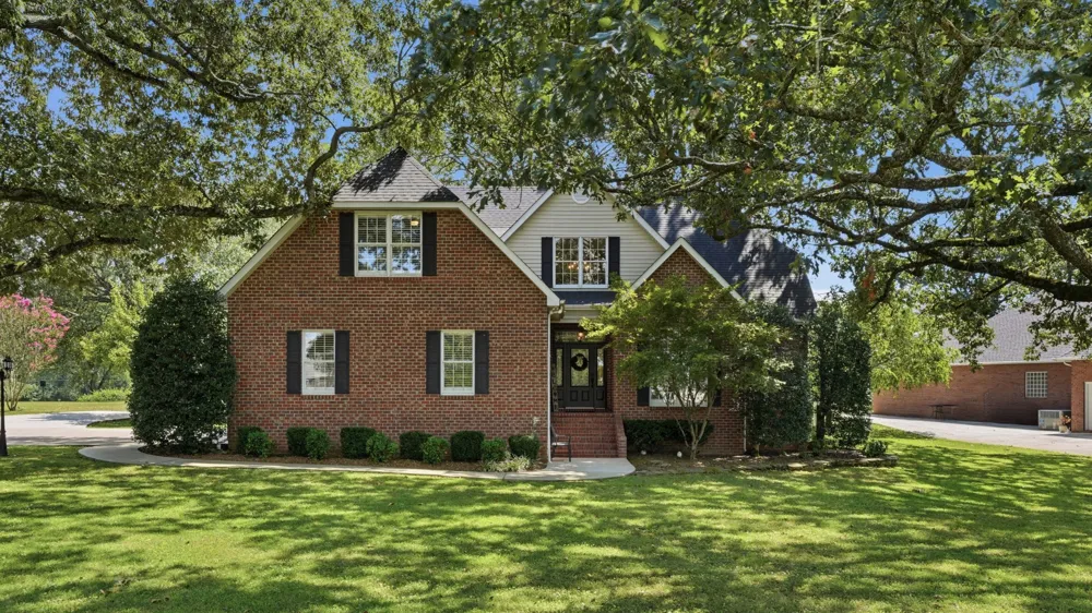 24 Kacey Marie Dr Winchester, TN 37398