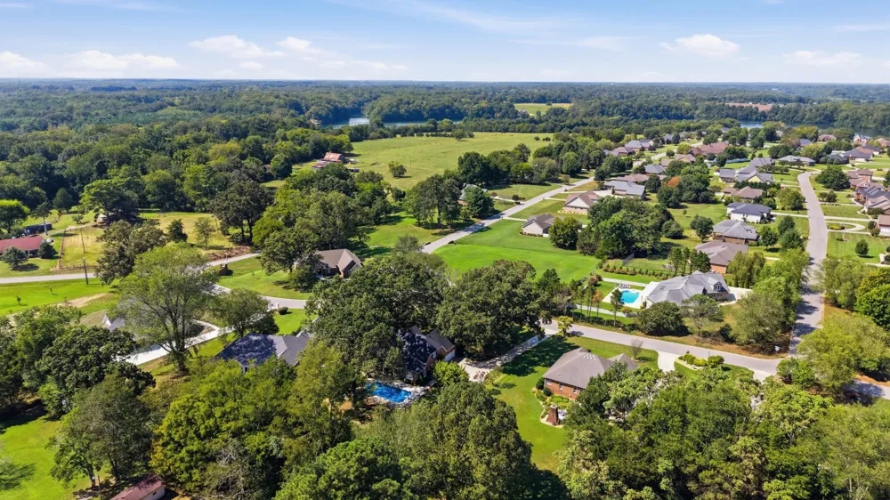 24 Kacey Marie Dr Winchester, TN 37398