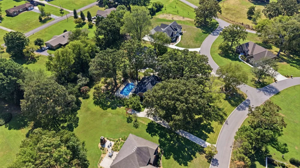 24 Kacey Marie Dr Winchester, TN 37398