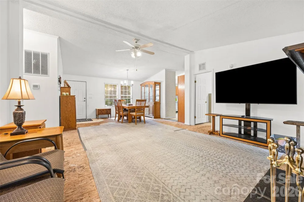 1475 Smith Woods Lane Hickory Grove, SC 29717
