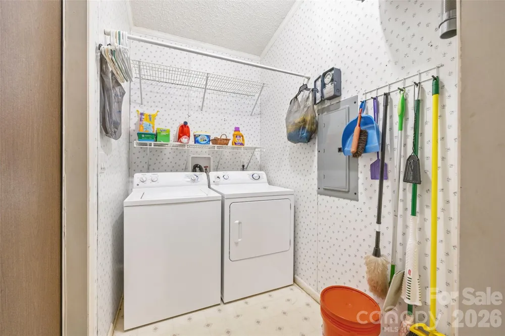 1475 Smith Woods Lane Hickory Grove, SC 29717