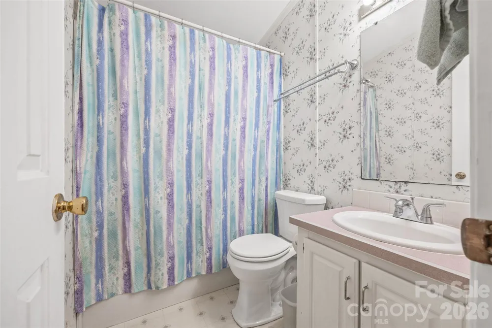 1475 Smith Woods Lane Hickory Grove, SC 29717