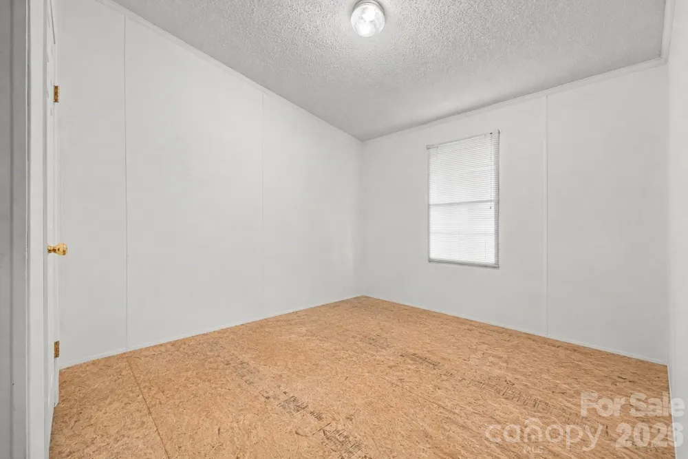 1475 Smith Woods Lane Hickory Grove, SC 29717