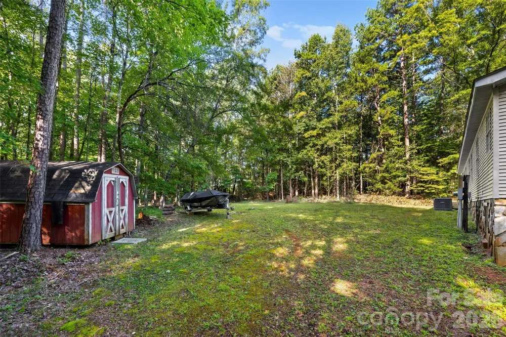 1475 Smith Woods Lane Hickory Grove, SC 29717
